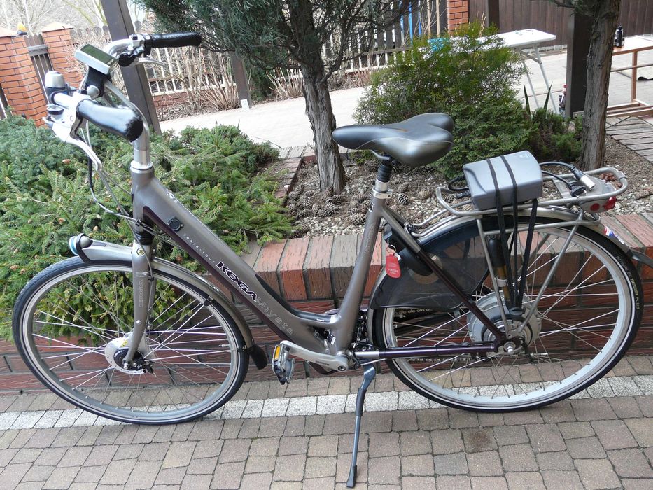 Rower elektryczny KOGA Miyata TeslaTour,28"/53 regenerowany akum