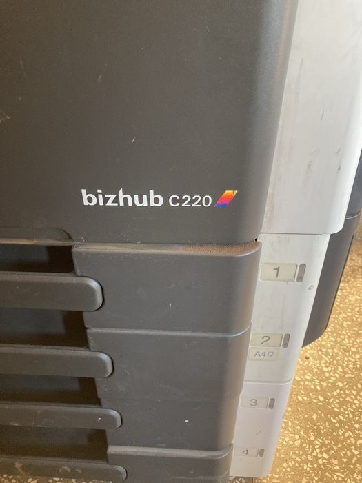 Konica Minolta Bizhub C 220