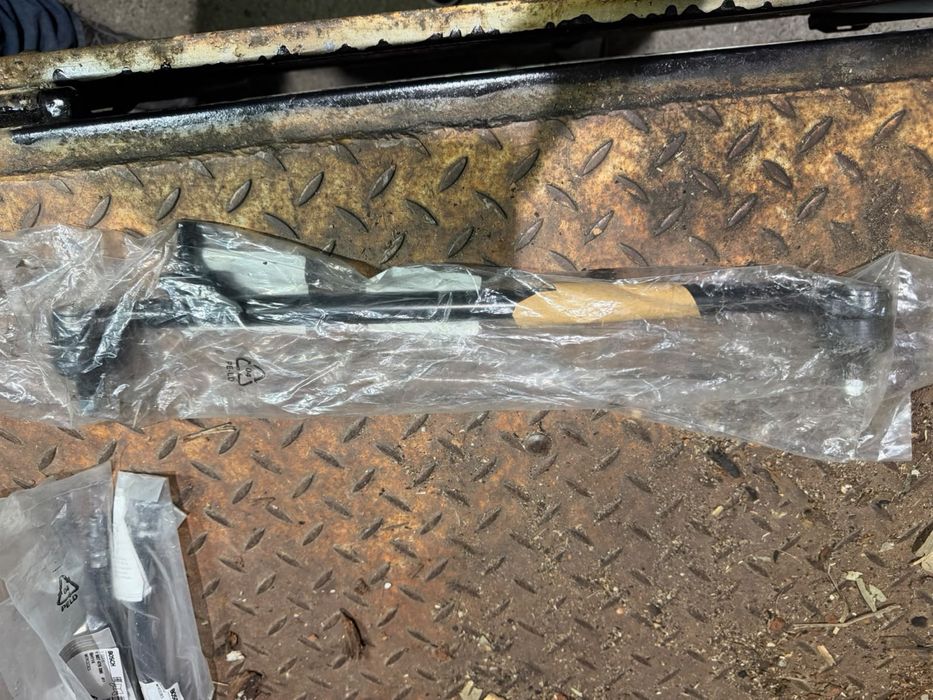 Vendo peças mercedes 190