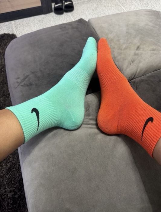 Meias de desporto do 37 so 40 novas coloridas nunca usadas  muito c