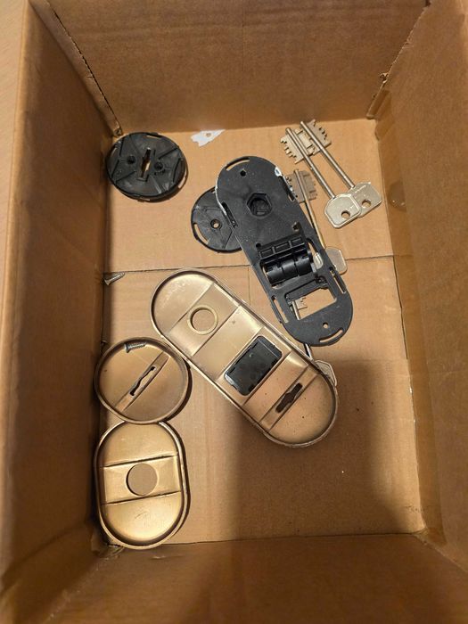 Fechadura de porta DIERRE