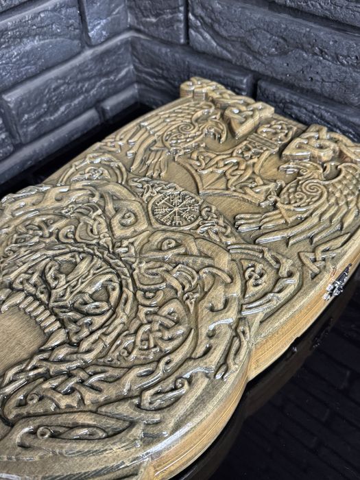 Эксклюзивные резные деревянные нарды в стиле викингов