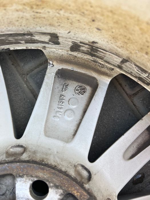 Продам диски з шинами для авто