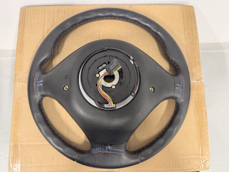 Kierownica BMW e36 z3 oryginał jak NOWA Z3M M3 375 mala serducho ori