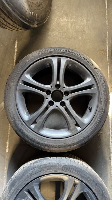 Opony letnie Continental 225/45/17 i felgi aluminiowe Mercedes