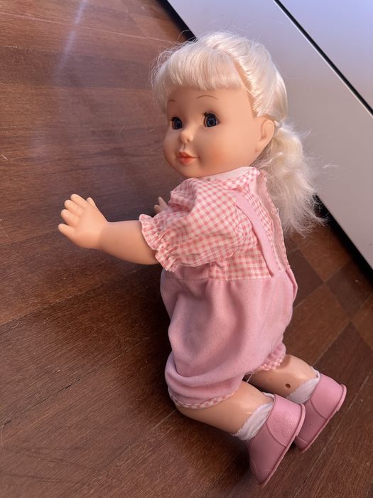 Boneca Ritinha Gatinha e Caminha