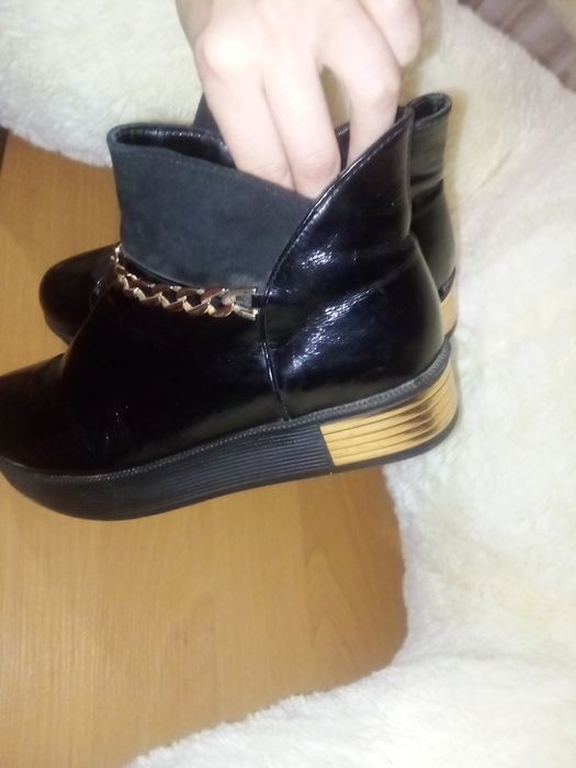 Ботінки 36 розмір устілка 23 см
