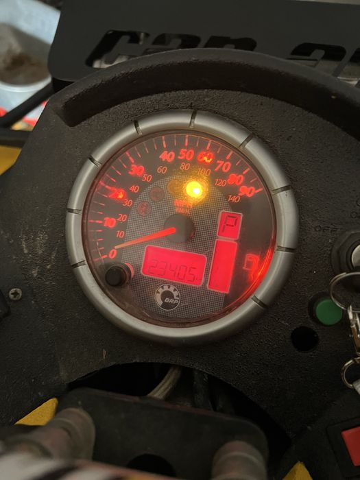 Продам квадроцикл BRP 800