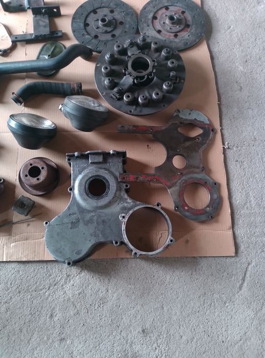 Sprzedam części silnika c 330/328. Głowica, sprzęgło, wał, tłoki.