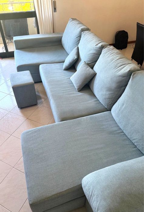 Sofa azul bebe com duas chaises