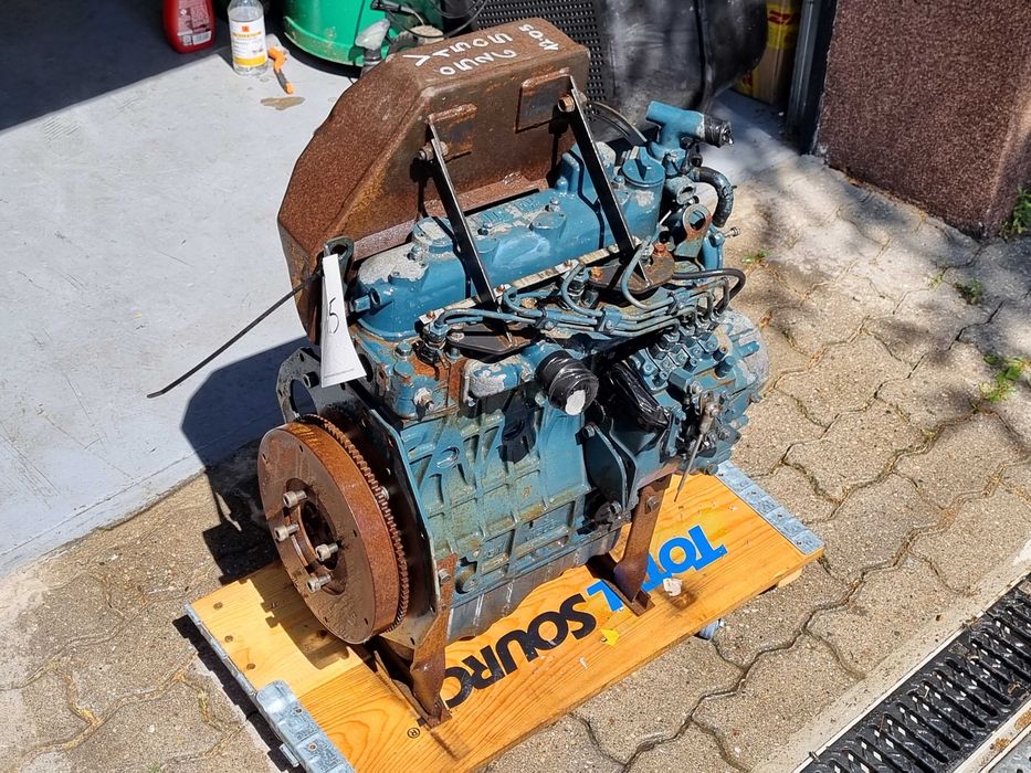 silnik kubota v1505