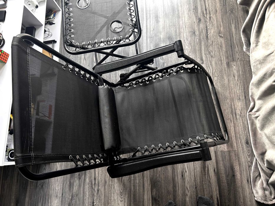 Продам набір садових меблів GardenLine 2 розкладні шезлонги + стіл