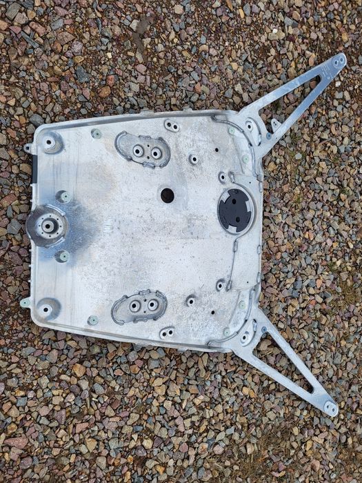 Osłona Pod Silnik Podłoga bmw m4 G82
