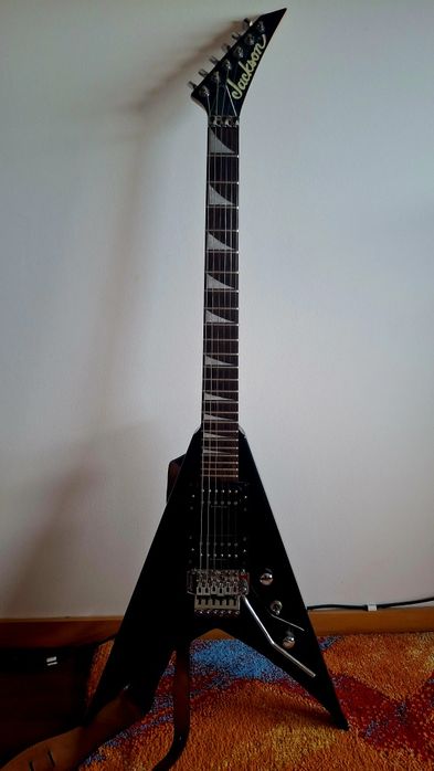 Jackson KVX10 King V c/ Floyd Rose