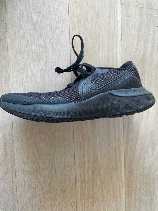 Sapatos de Nike para treinos.