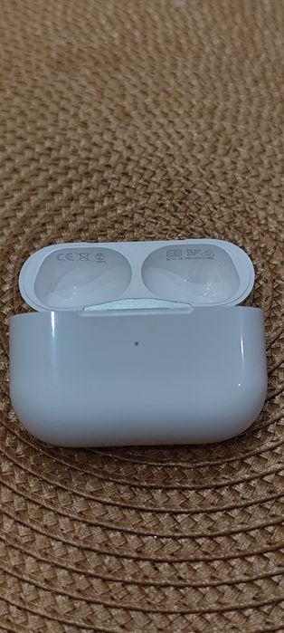 Кейс airpods A2190