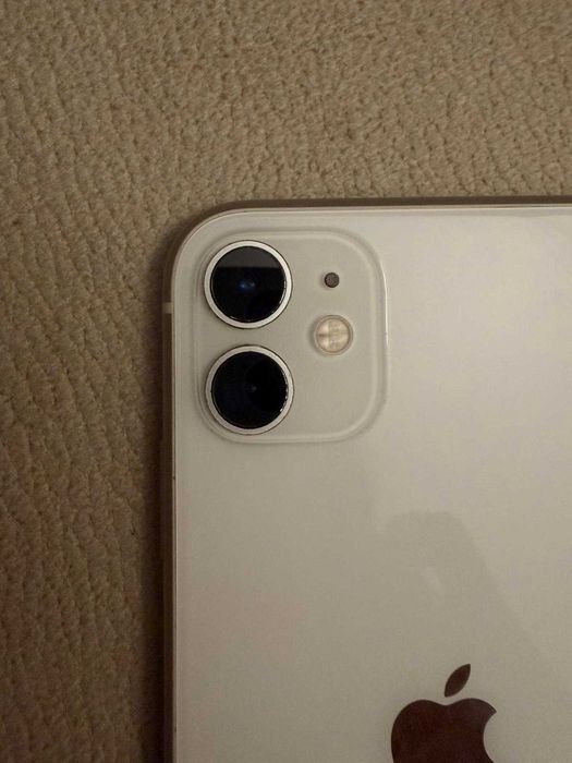 iPhone 11 branco 128gb