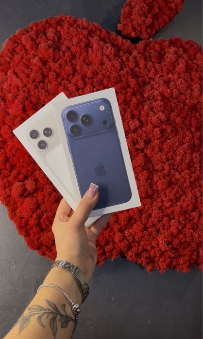 Новий Iphone 17 Pro 256gb Depp Blue Фізична сім