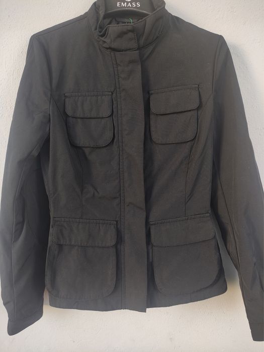 Куртка женская beneton