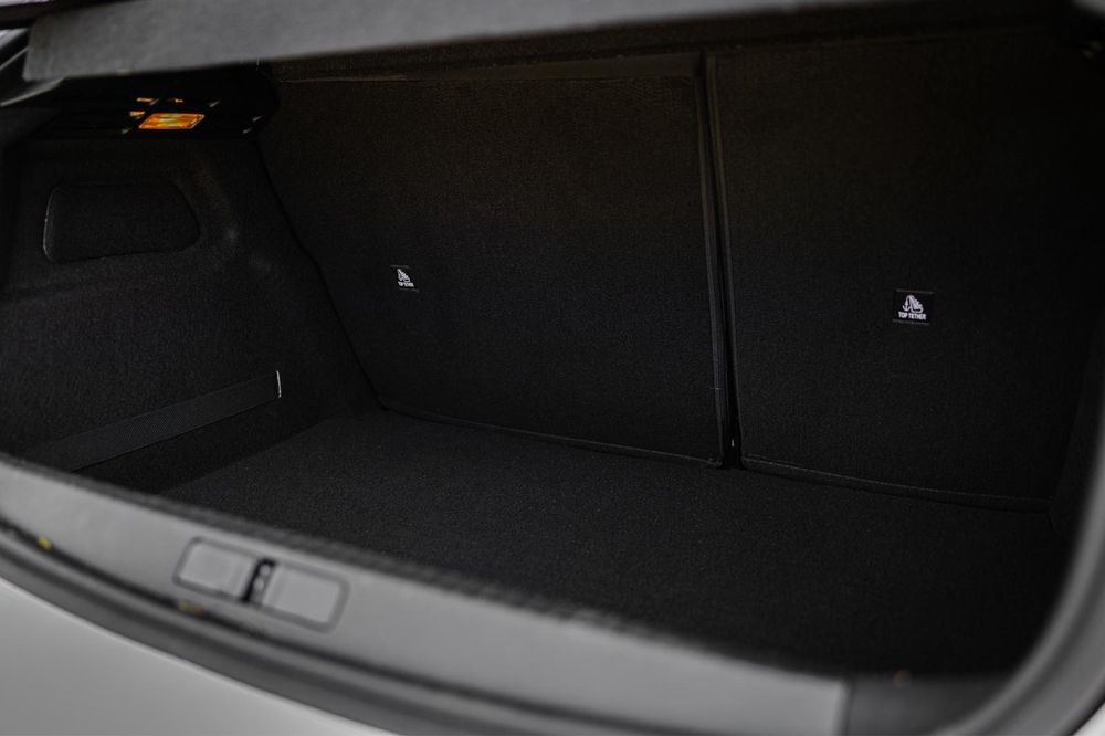 Peugeot 208 imaculado super economico