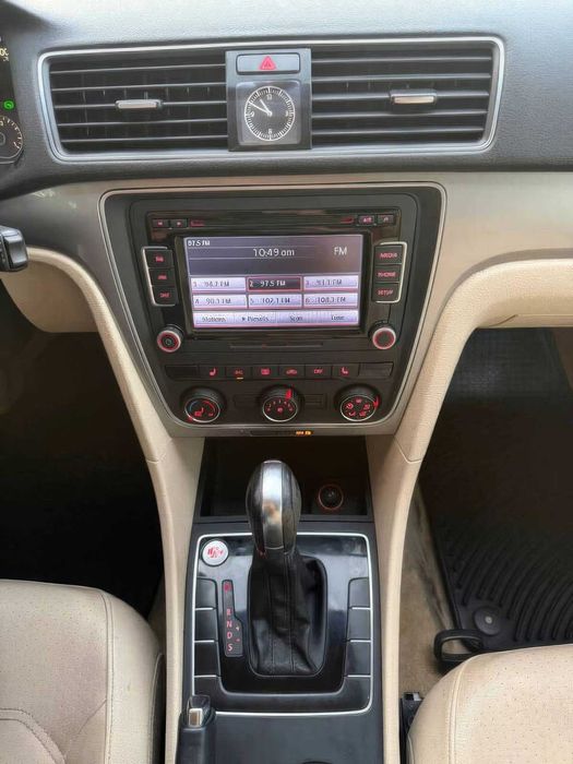 Volkswagen Passat      2015