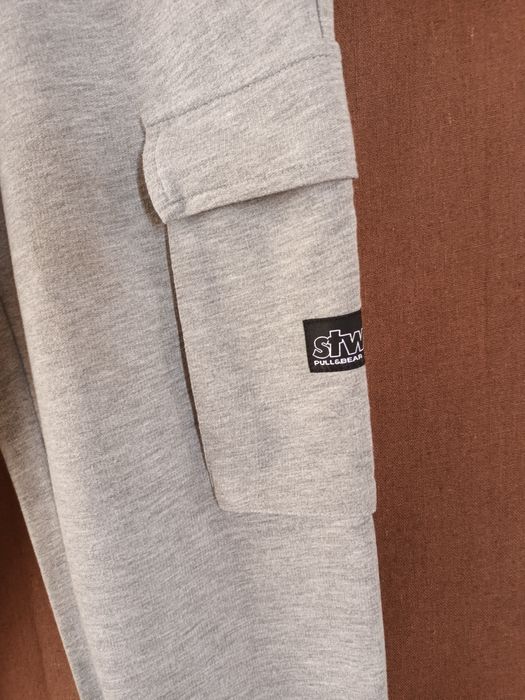 Calças jogger cinza claro