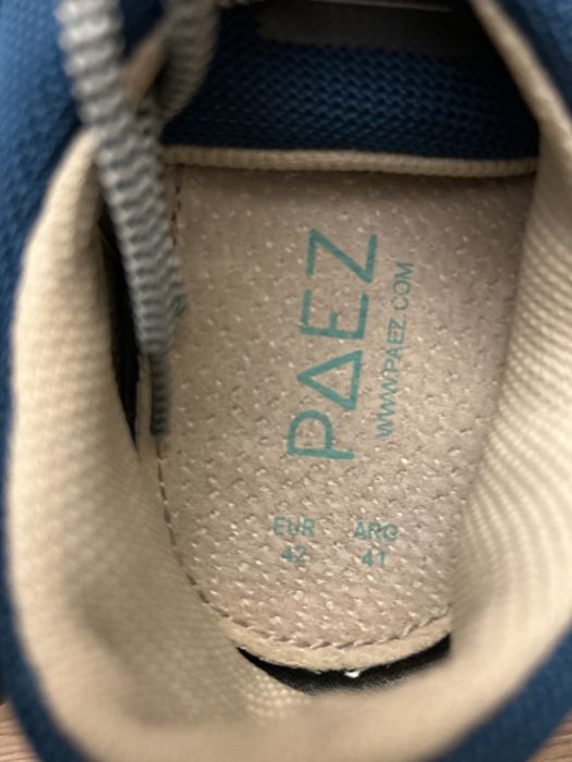 Muroexe Paez Azuis