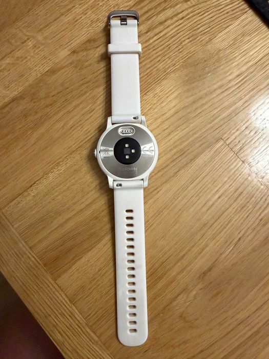 Garmin vivoactive 3 / jak nowy/