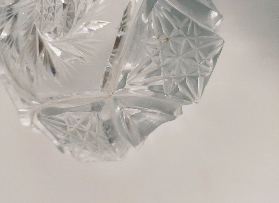 Kryształowa popielnica