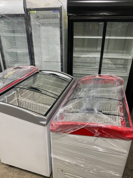 Однодверний холодильник, барний холодильник, для напоїв, сирів, пива.