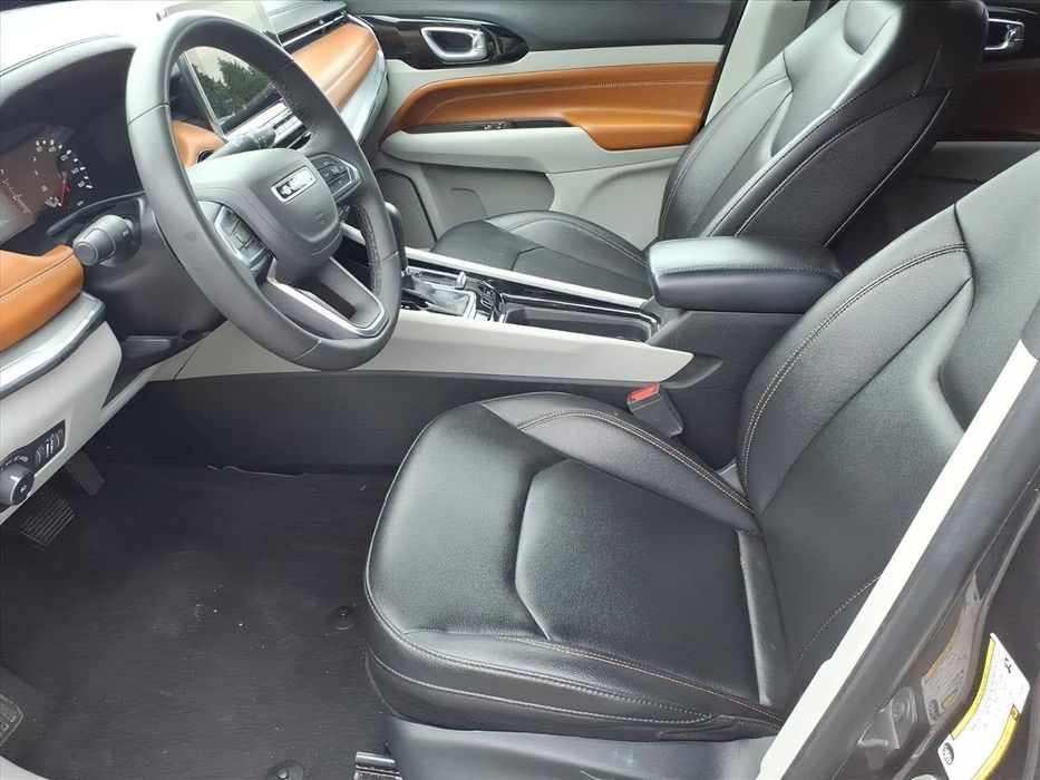 Jeep Compass      2023