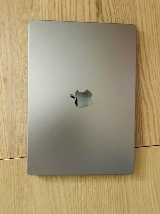 MacBook Pro M3 - 2024 Model510455460932495363