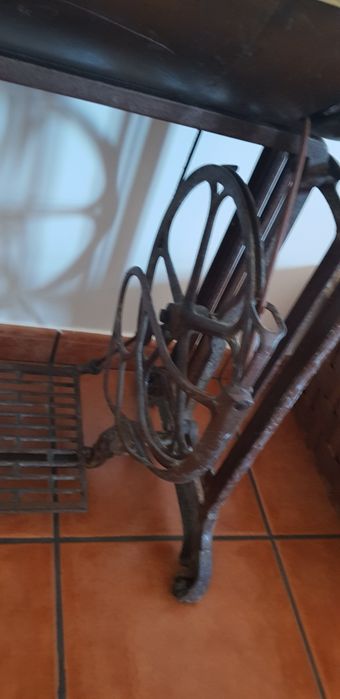 Máquina de costura Husqvarna