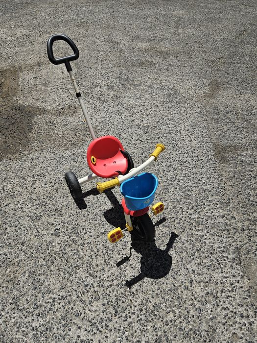 Triciclo criança