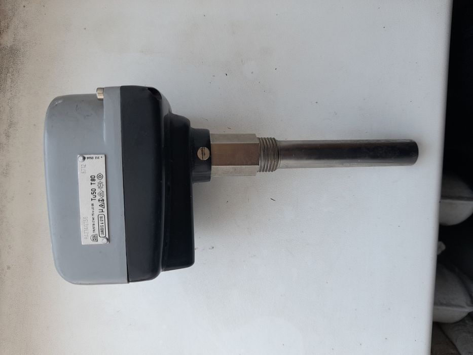 Датчик температури - Термостат LANDIS & GYR є Tu50 T80 ( 230v 30-90° )