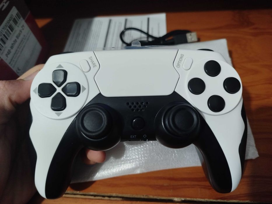 Comando NOVO PS4, PS3 e PC sem fios wireless Bluetooth, cabo incluído