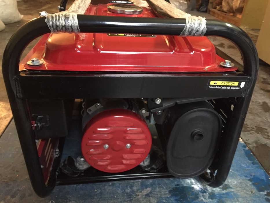 Генератор бензиновий 5кв