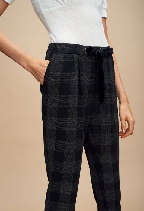 Claudie Pierlot eleganckie spodnie garniturowe