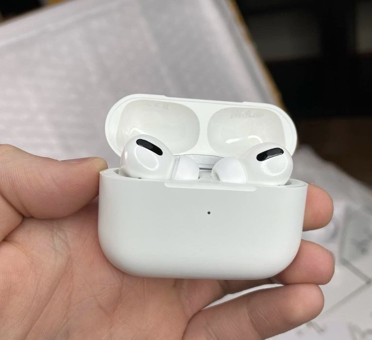 AirPods Pro білі