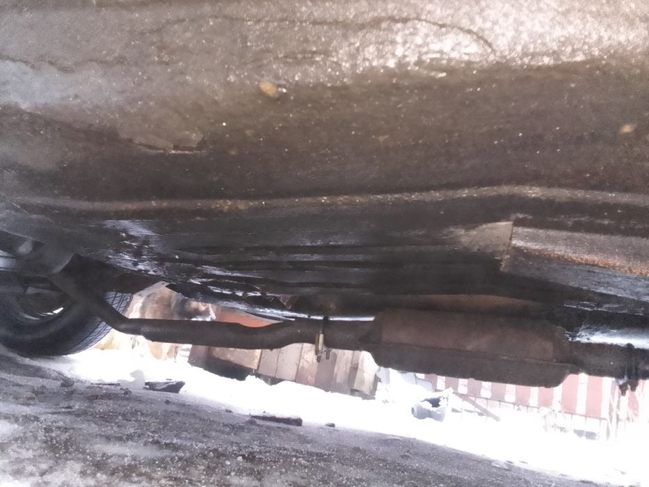 Продам Москвич 2141 из двигателем Ваз 2103