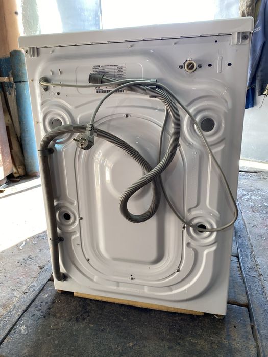 Продам САМОВИВІЗ  пральну машинку