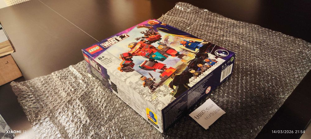 LEGO - 71733 - Tony Stark's Sakaarian Iron Man