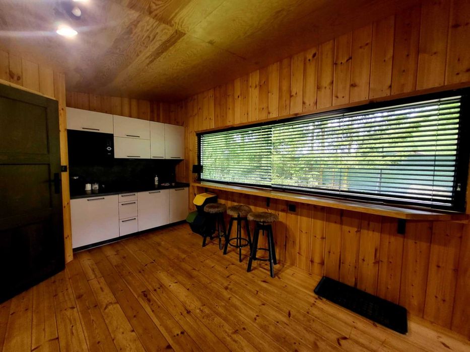 Domek z sauną nad jeziorem