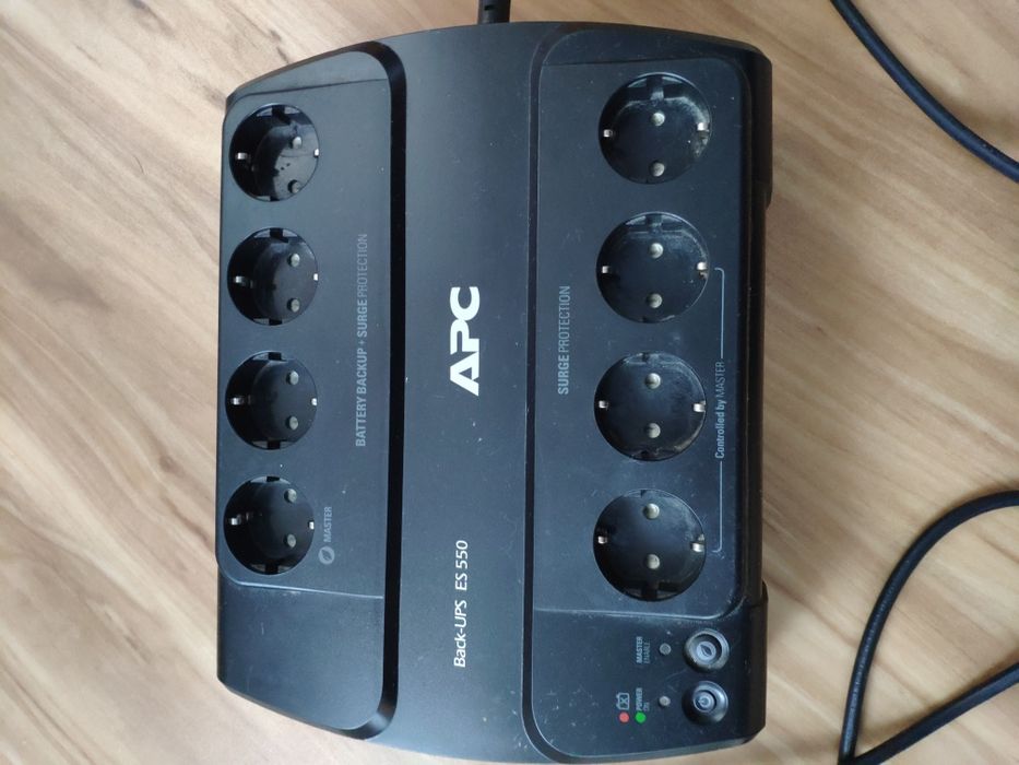 APC ES550 бесперебойник UPS