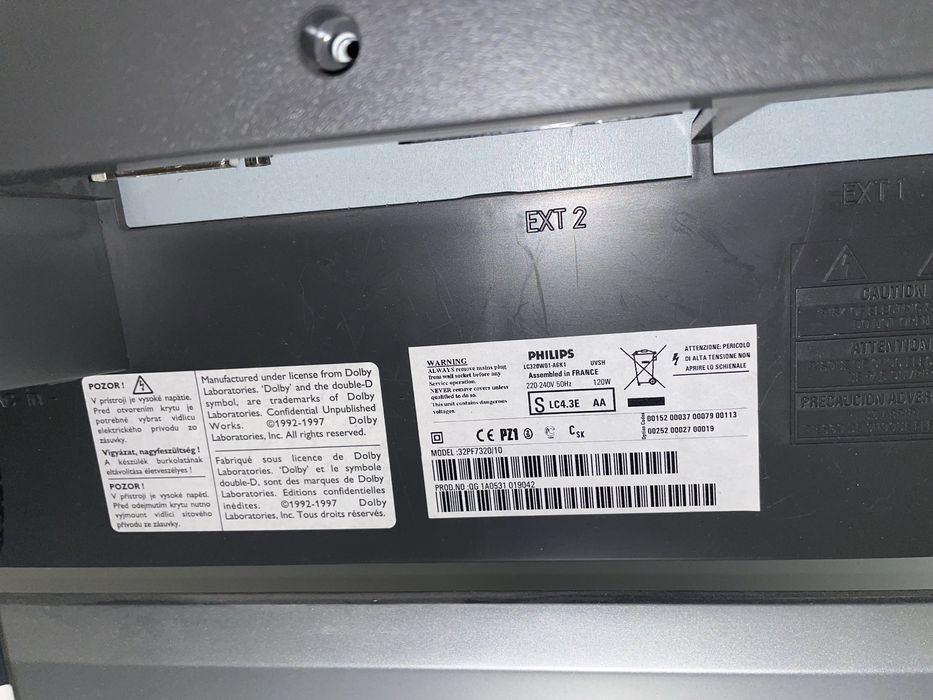 Телевізор Philips 32PF7320/10