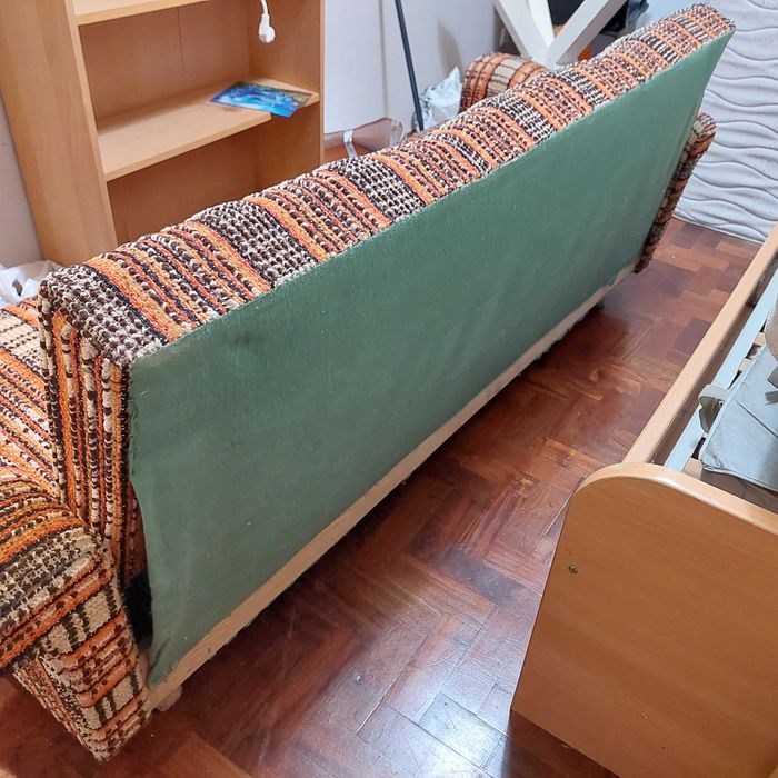 Sofá cama Vintage - peça dos anos 60