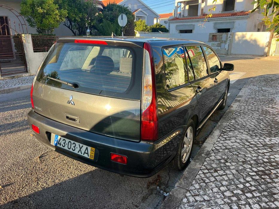 Mitsubishi Lancer Wagon 1.6 Gasolina Automático — 2004