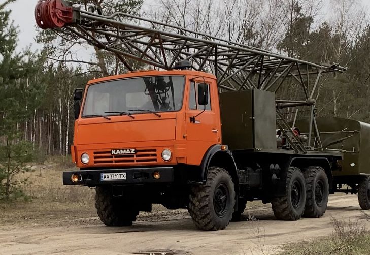 Камаз 4310 буровая установка урб 2.5