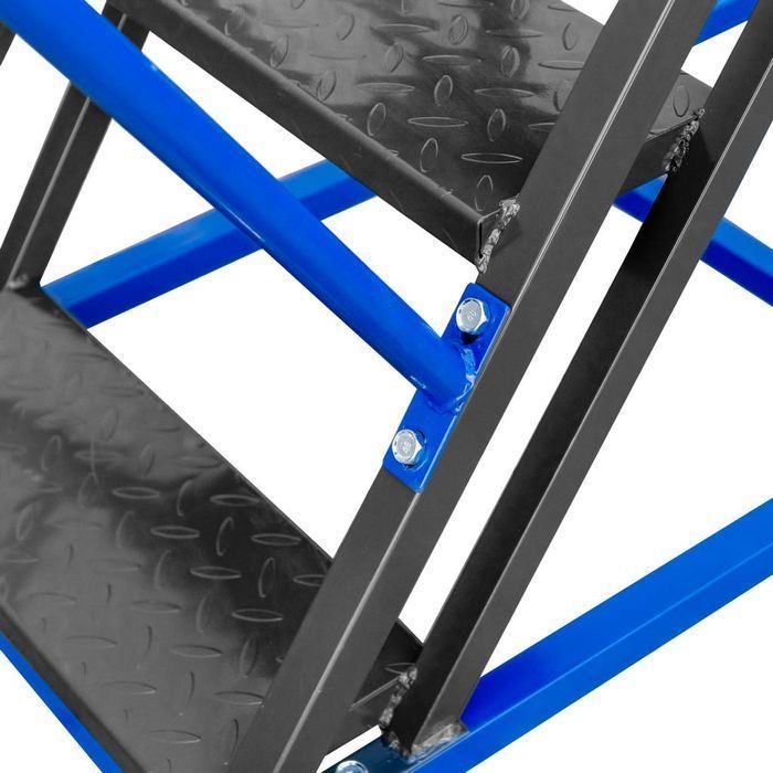 Drabina magazynowa przejezdna Mega-M STANDARD H-150 cm 6 stopni podest