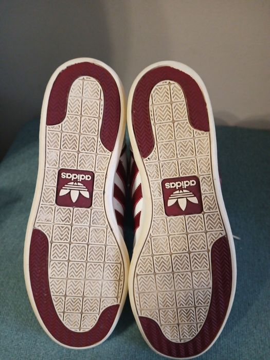 Bury sportowe, 44, Adidas, długość wkładki 29cm.